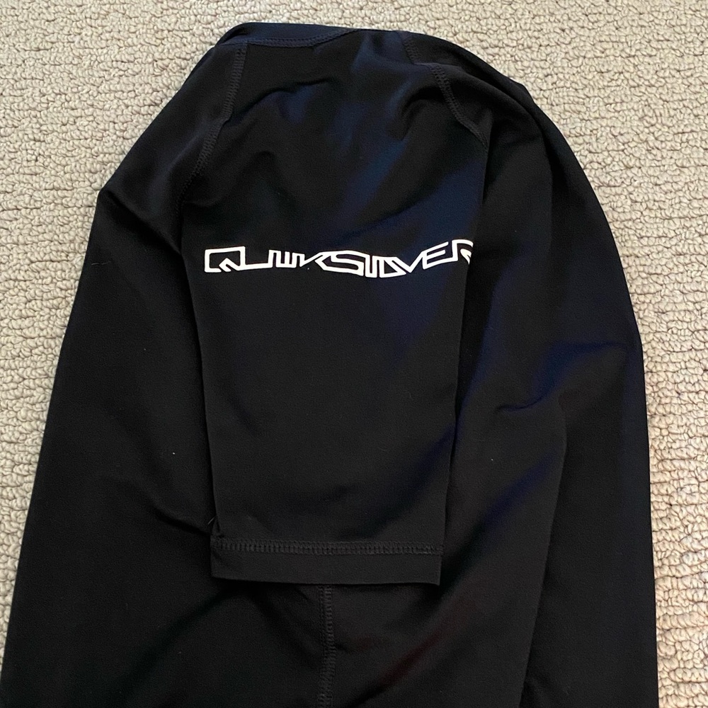 Quicksilver Kids Rashguard - Picture 4 of 5